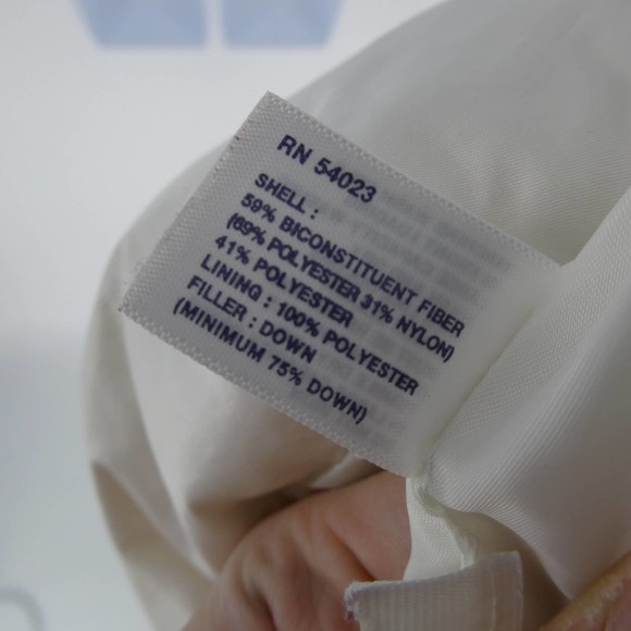 Gap | Women's Down Puffer Vest, White, M. - Picture 10 of 12